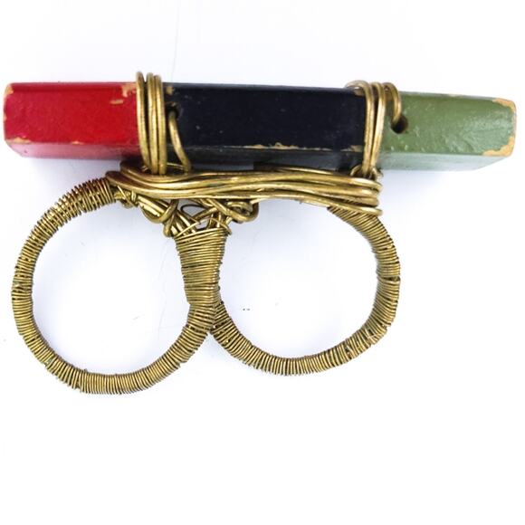 Double Finger Ring So Cute, Wood & Metal, Distressed Design - Picture 4 of 4